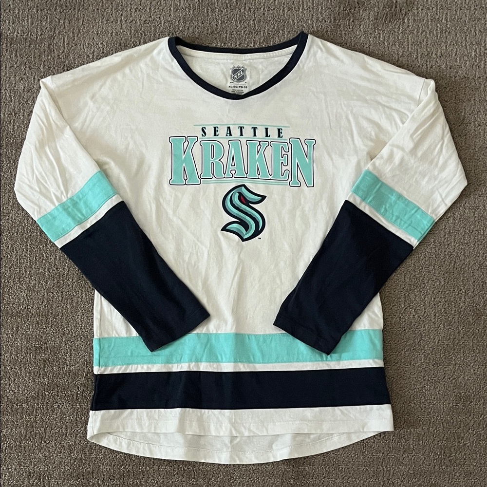 NHL Seattle Kraken Long Sleeve Tee - White and Teal